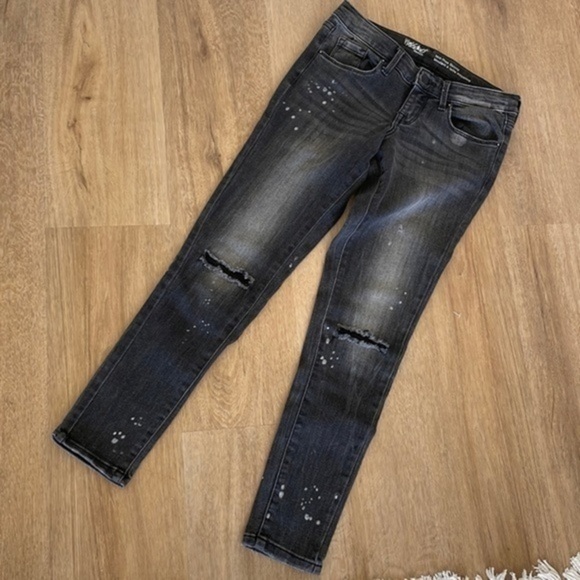 Mossimo Supply Co. Denim - Mossimo Jeans